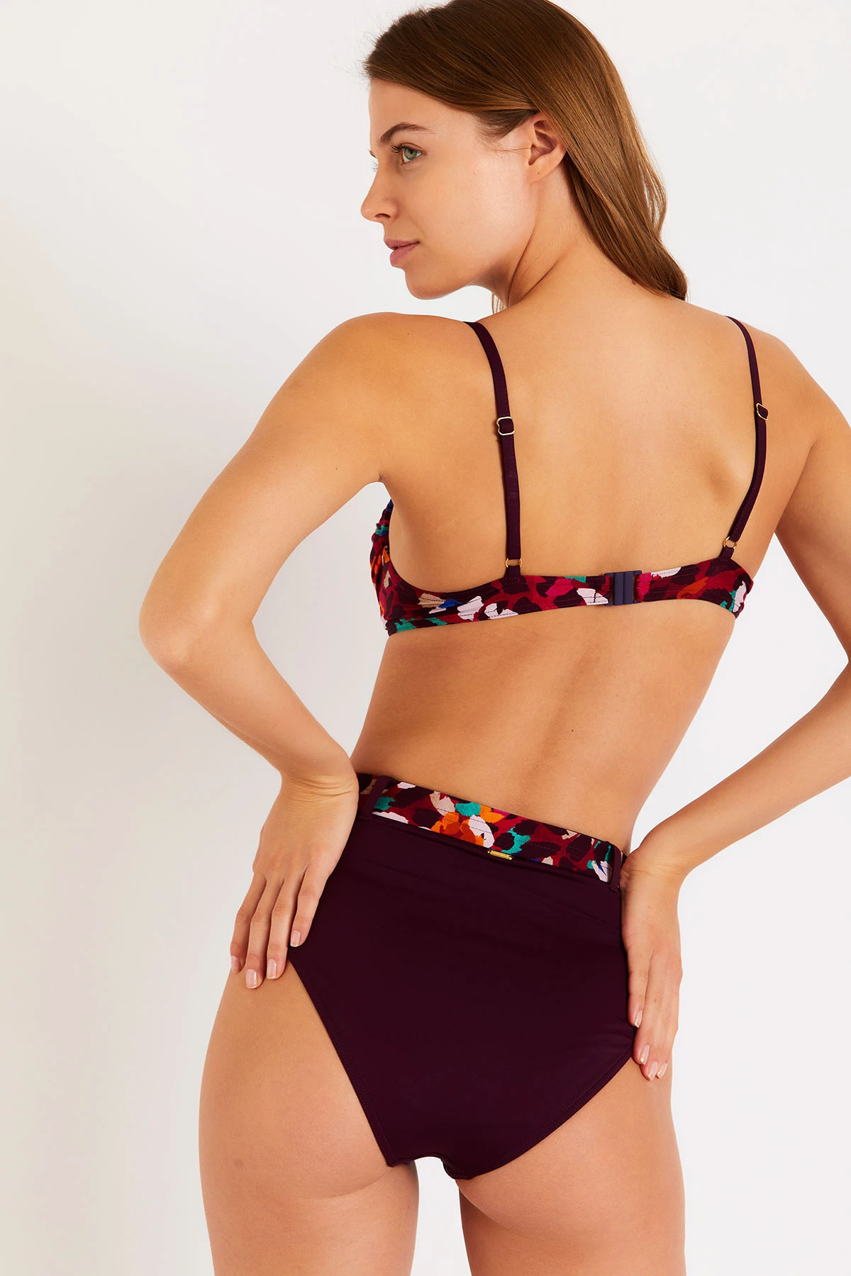 Maillot De Bain 2 Pièces Violet Rejane & Gaby Aukana 7 Maillot De Bain 2 Pièces Violet Rejane & Gaby Aukana – Image 5