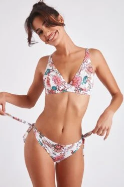 Maillot De Bain 2 Pièces écru Banua & Juste Erlea -Tenues pour les femmes Boutique 22e banua c erlea zhc11 juste erlea zhc11 dev