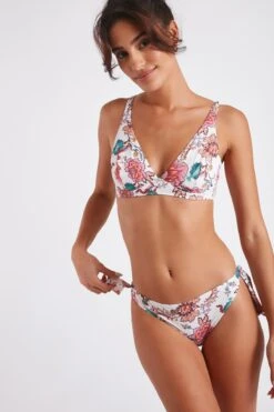 Maillot De Bain 2 Pièces écru Banua & Juste Erlea -Tenues pour les femmes Boutique 22e banua c erlea zhc11 juste erlea zhc11 dev1