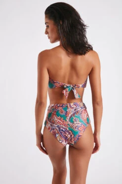 Maillot De Bain 2 Pièces Imprimé Coloré Patola & Cayoa Kasbah 12 Maillot De Bain 2 Pièces Imprimé Coloré Patola & Cayoa Kasbah -Tenues pour les femmes Boutique 22e patola kasbah kbm47 cayoa nasaya kbm47 dos